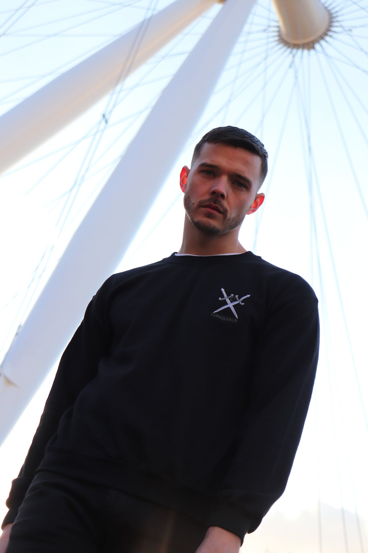 Conqueror Signature Crewneck – Black